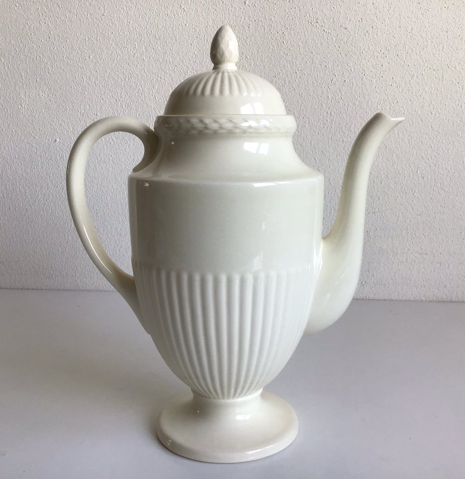 Wedgwood Edme koffiekan theepot 9 dl 1975 - 1999 - NIEUW, Huis en Inrichting, Klassiek, Nieuw, Ophalen of Verzenden, Theepot