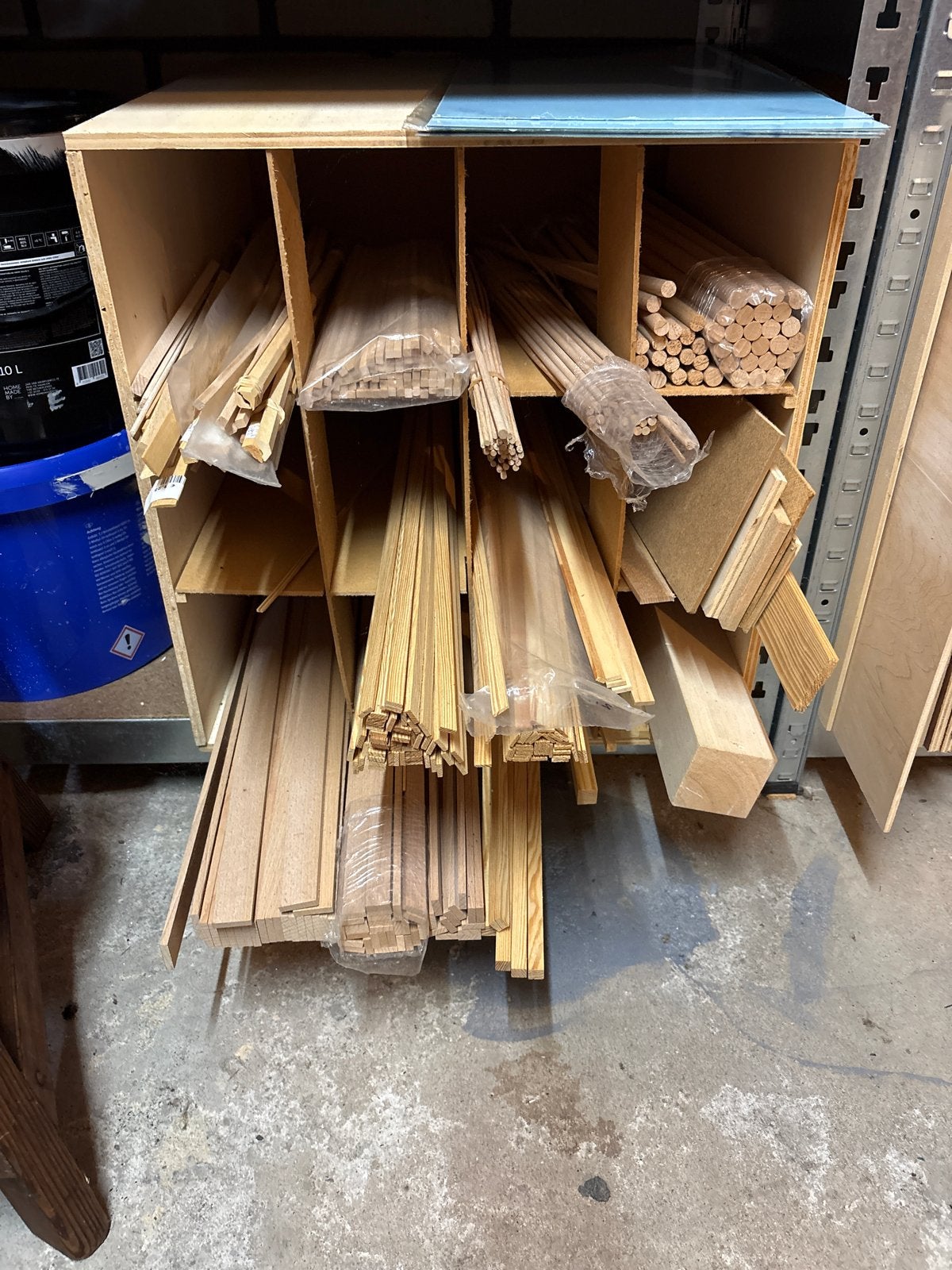 Hout miniatuur, Ophalen, Zo goed als nieuw, Hout