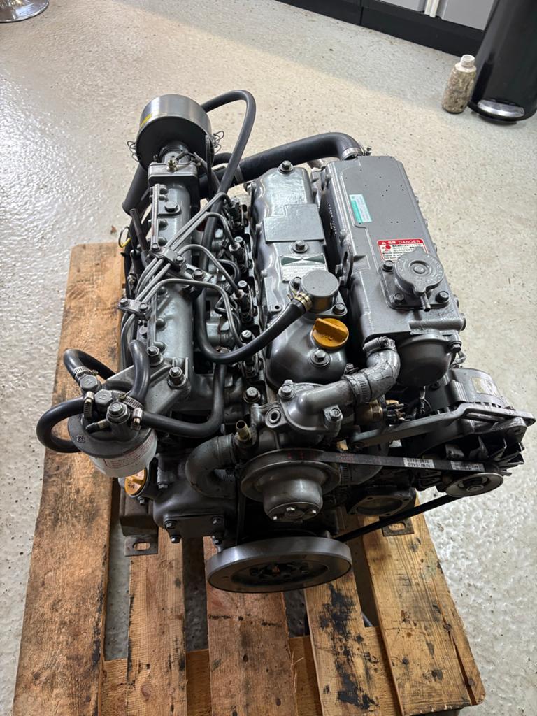 Yanmar 4JH3E 55 pk scheepsdieselmotor, Ophalen, Gebruikt, Motor en Techniek