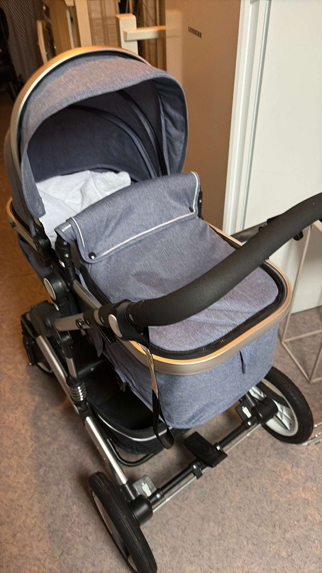 Kinder/wandelwagen, Luchtbanden, Zo goed als nieuw, Combiwagen, Ophalen
