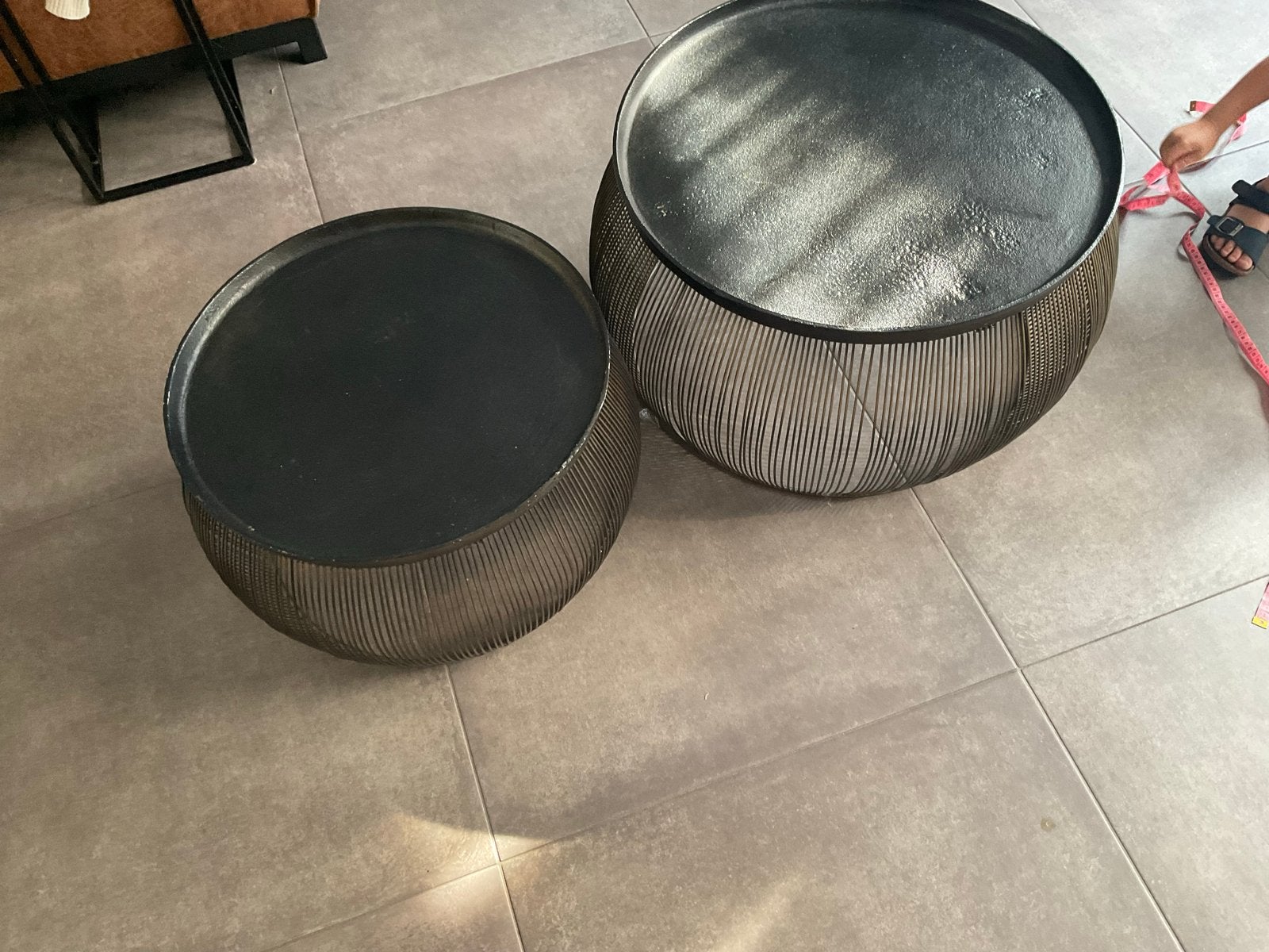 Set van 2 stevige zwart/gouden bijzettafels, Huis en Inrichting, Ophalen, Minder dan 50 cm, Gebruikt, 50 tot 100 cm