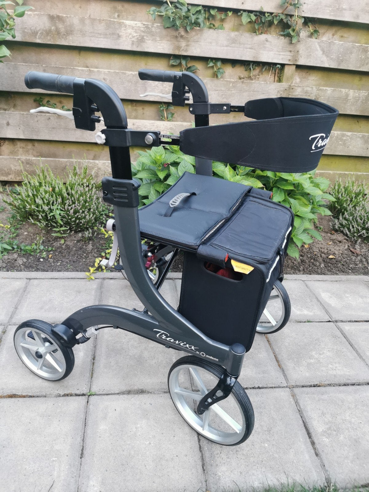 Medipoint Rollator Travixx DeLuxe, Diversen, Rollators, Ophalen of Verzenden, Opvouwbaar, Zo goed als nieuw