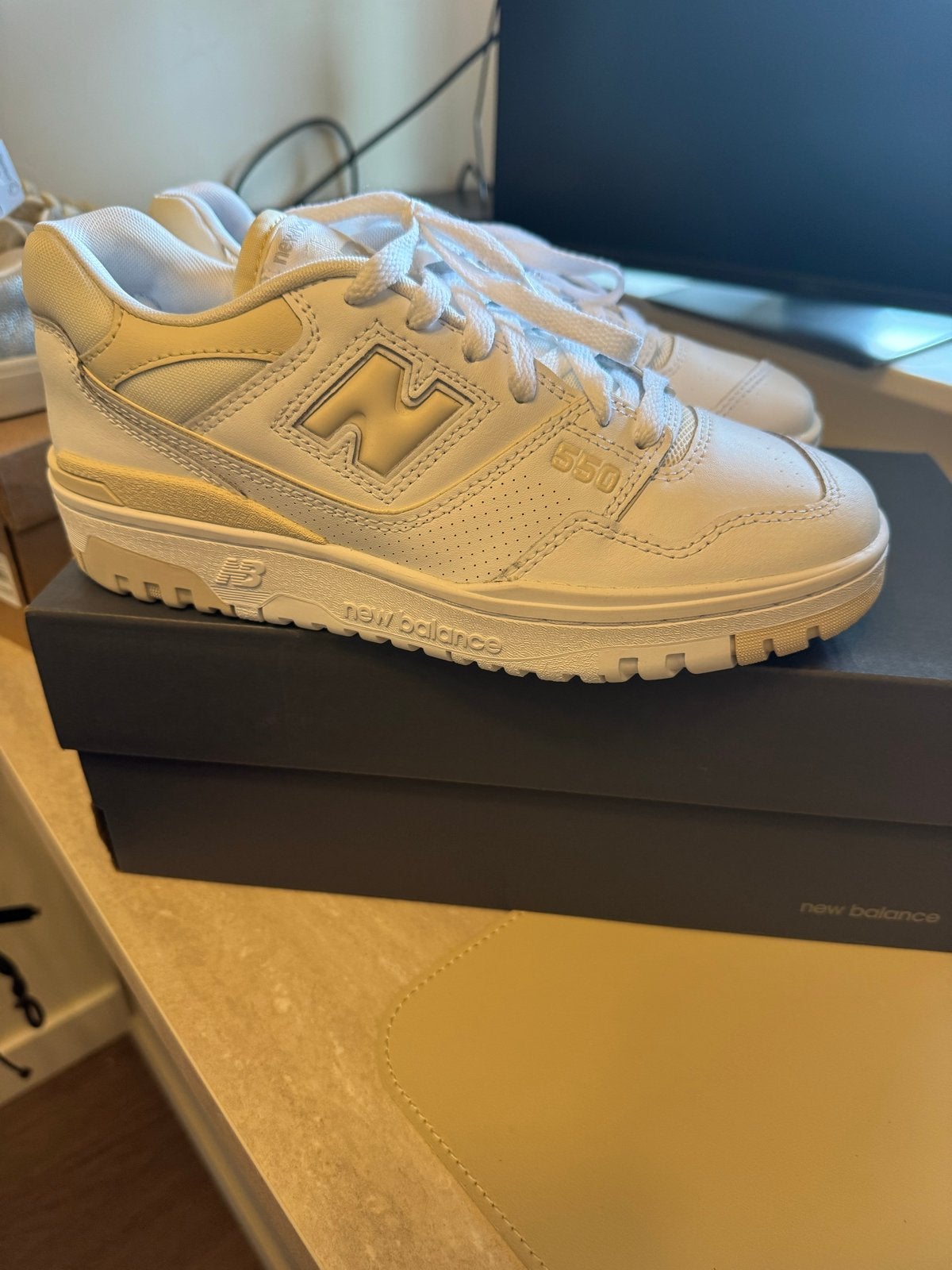 New Balance 550 sneakers wit maat 37.5, Wit, Nieuw, Ophalen of Verzenden, Sneakers of Gympen