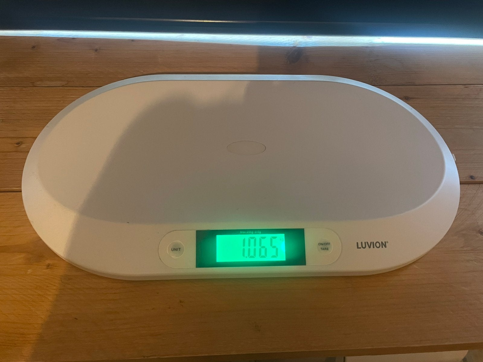Luvion Deluxe baby weegschaal, Ophalen, 1 tot 500 gram, Zo goed als nieuw, Personenweegschaal