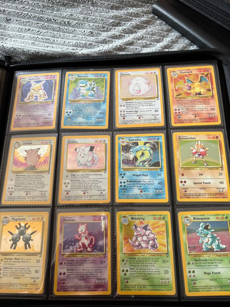 Pokemon base 2 Complete master set, Hobby en Vrije tijd, Verzamelkaartspellen | Pokémon, Ophalen of Verzenden, Zo goed als nieuw