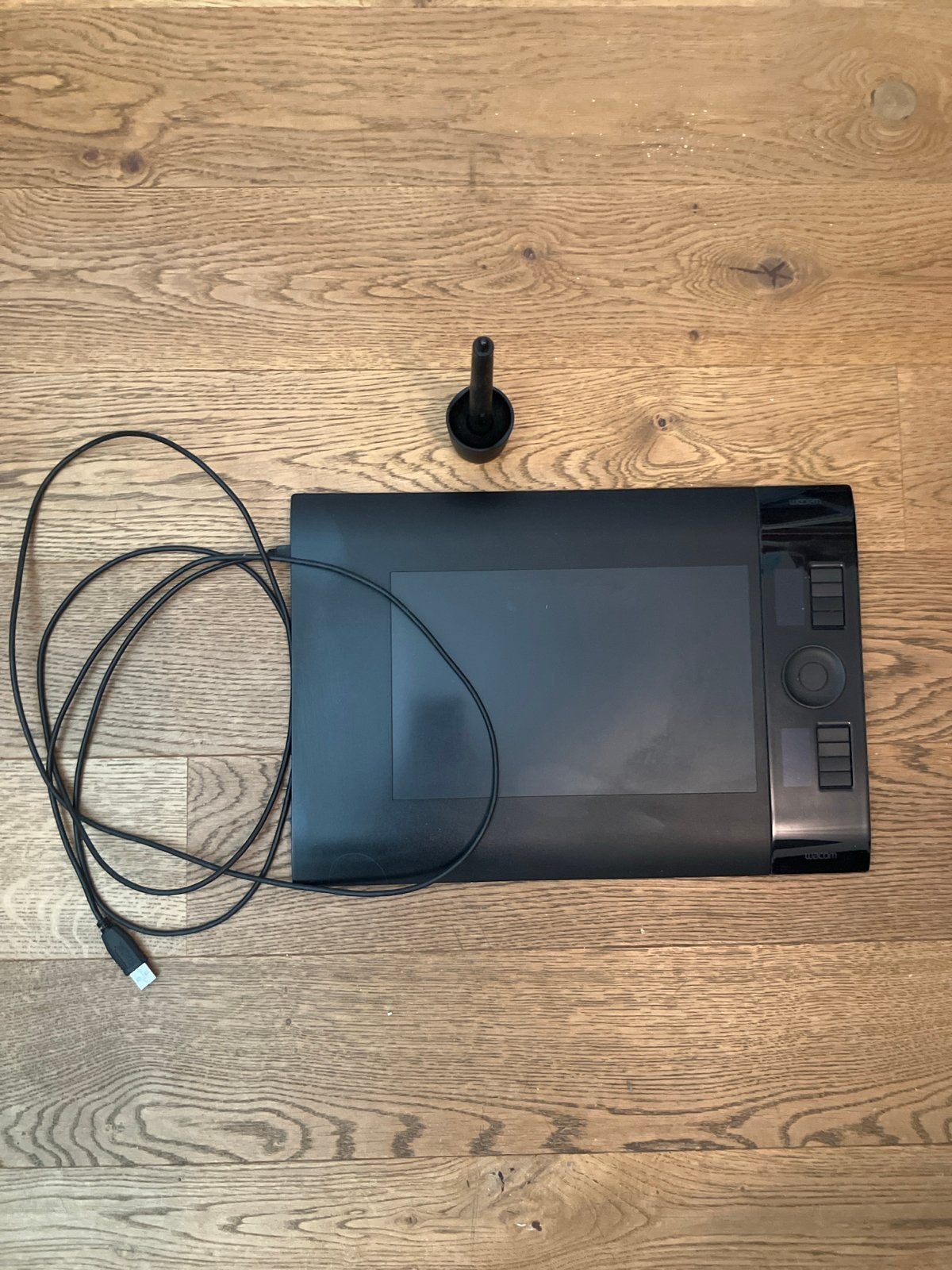 Wacom Intuos4 PTK-640 tekentablet met pen en accessoires, Ophalen, Gebruikt, Bedraad