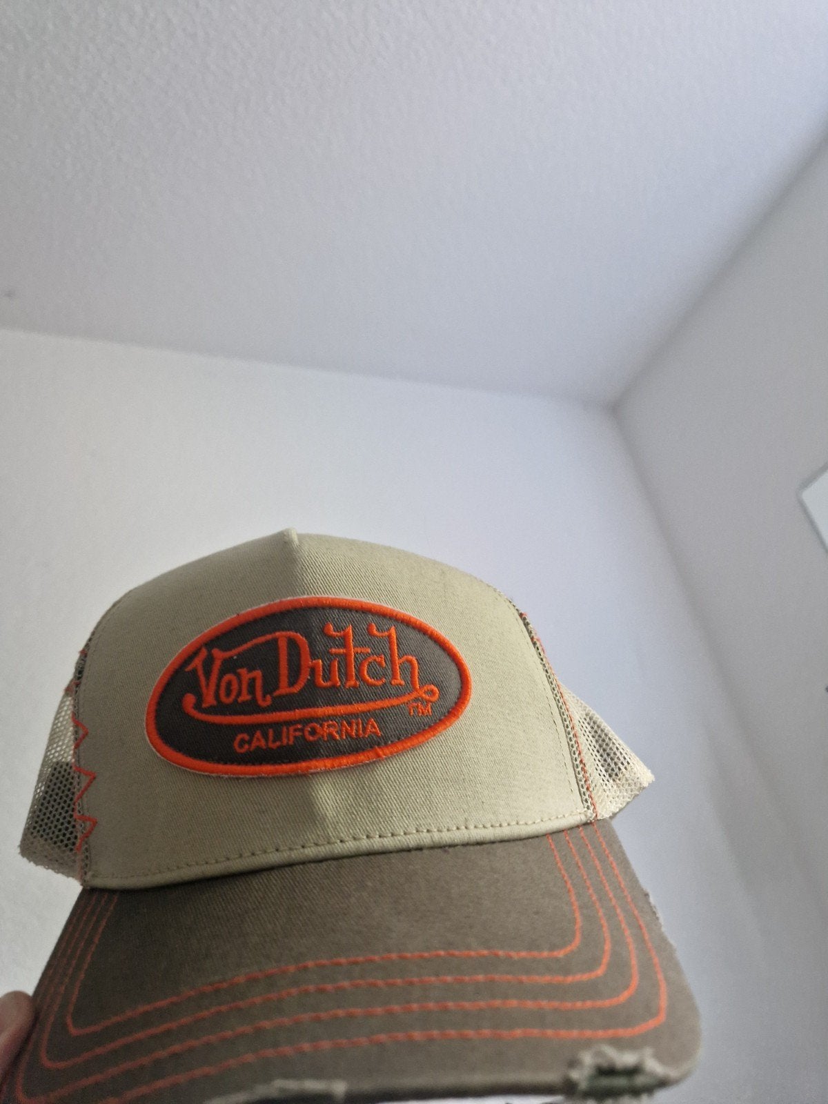 Von Dutch Trucker Pet - Beige/Bruin met Oranje Logo, Pet, Gedragen, Von Dutch, One size fits all