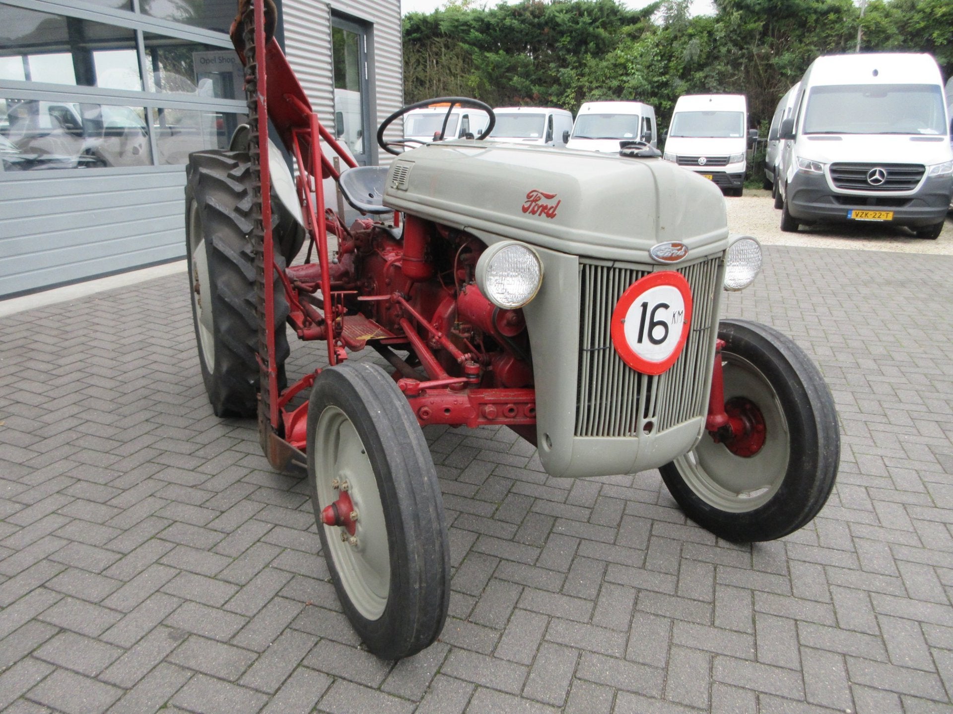 Ford DEARBORN 8N, Oldtimer, Ford