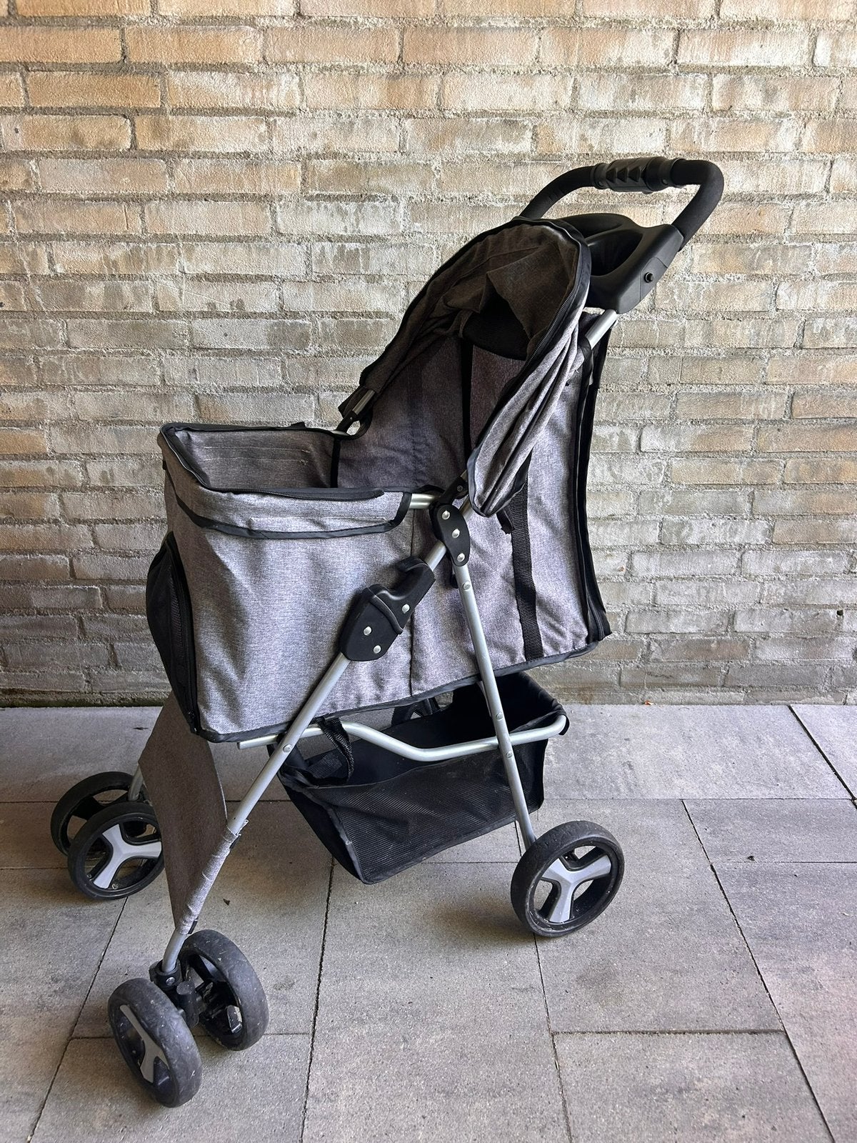 Hondenbuggy, Ophalen, Gebruikt