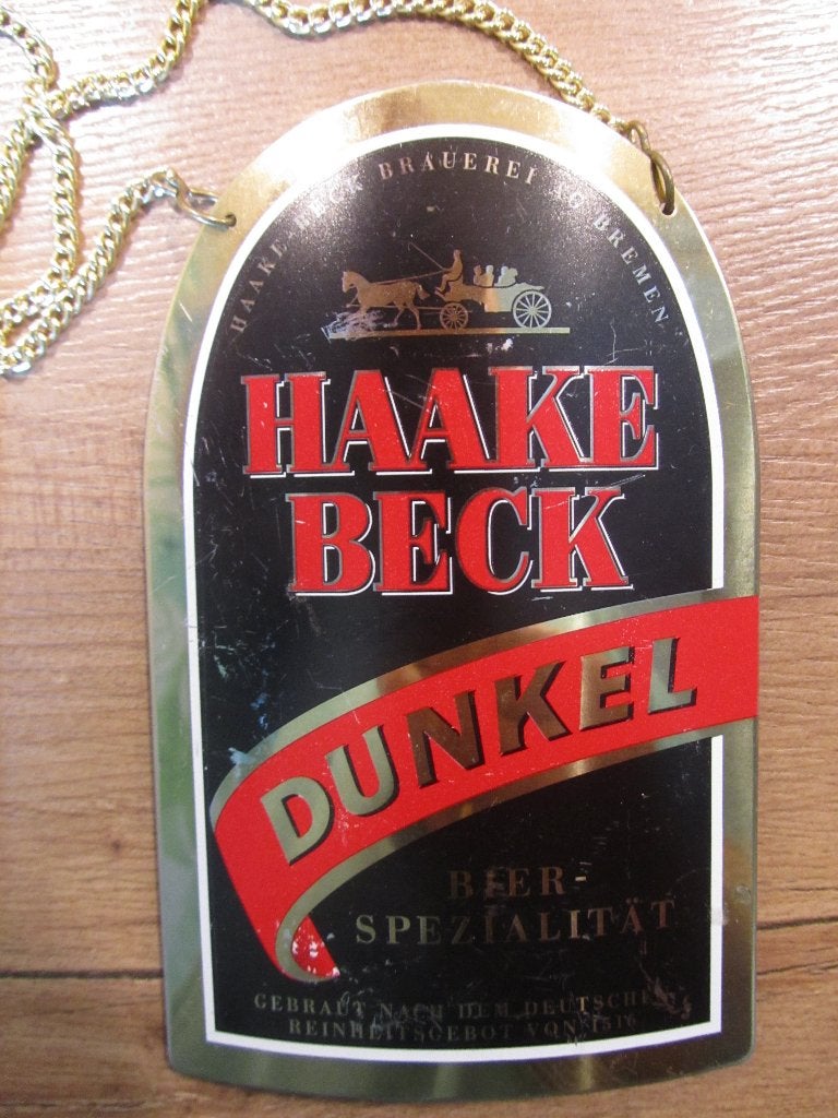 Haake Beck dunkel biertap schild, Verzamelen, Biermerken, Ophalen of Verzenden, Reclamebord, Plaat of Schild, Overige merken