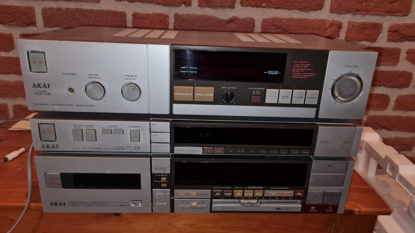 Akai AP-Q310 Quartz Full Auto Turntable, Ophalen, Automatisch, Zo goed als nieuw, Platenspeler