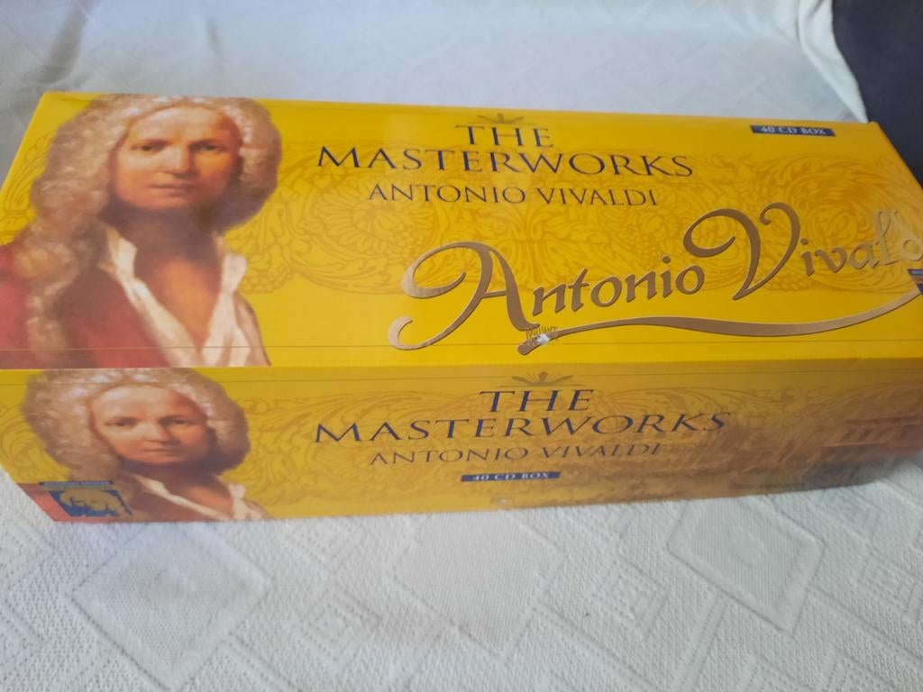 Antonio Vivaldi: The Masterworks - 40 CD Boxset, Boxset, Ophalen of Verzenden, Zo goed als nieuw, Orkest of Ballet