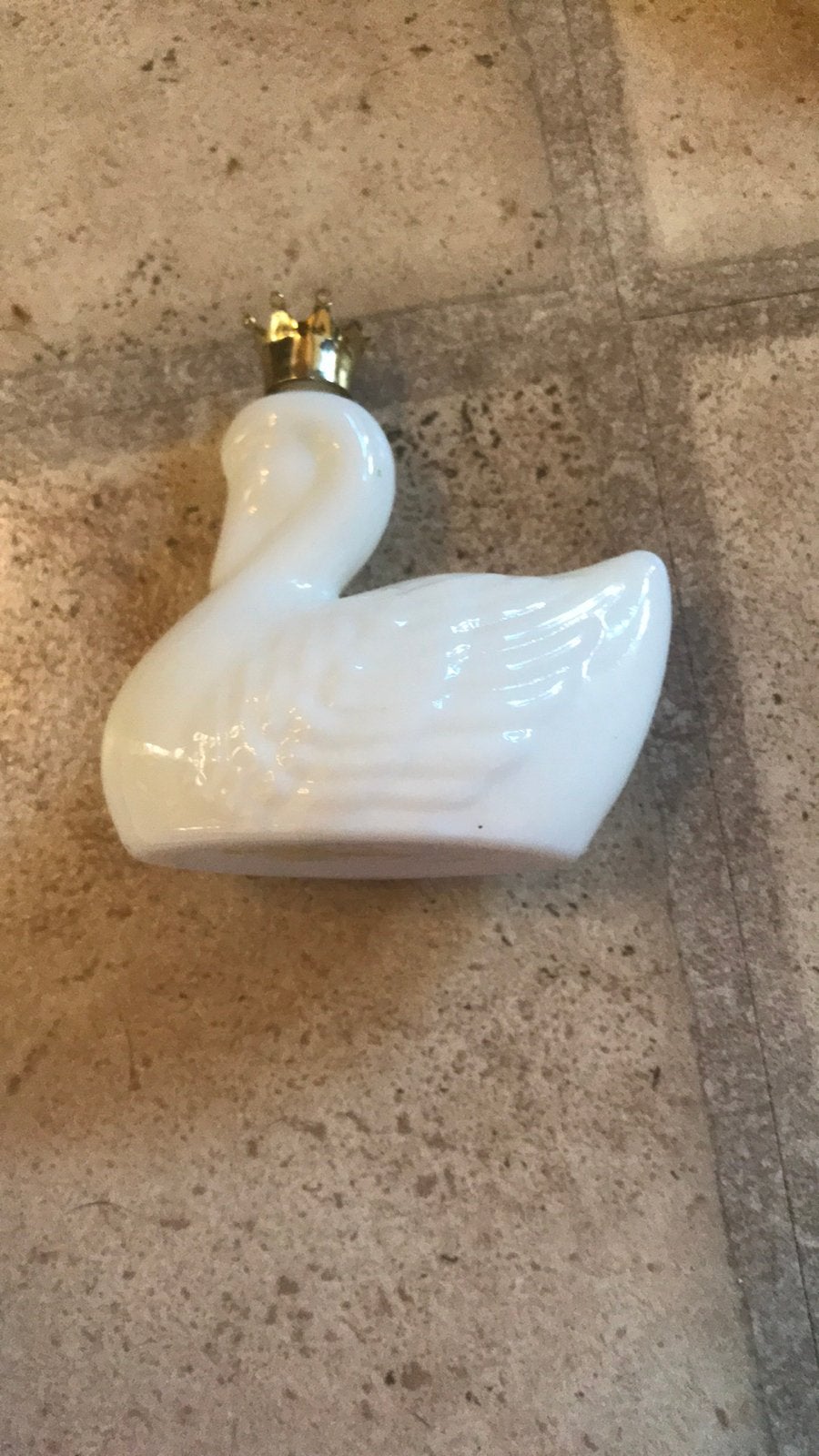 Avon parfum fles zwaan nu 5 euro, Verzamelen, Ophalen of Verzenden, Zo goed als nieuw