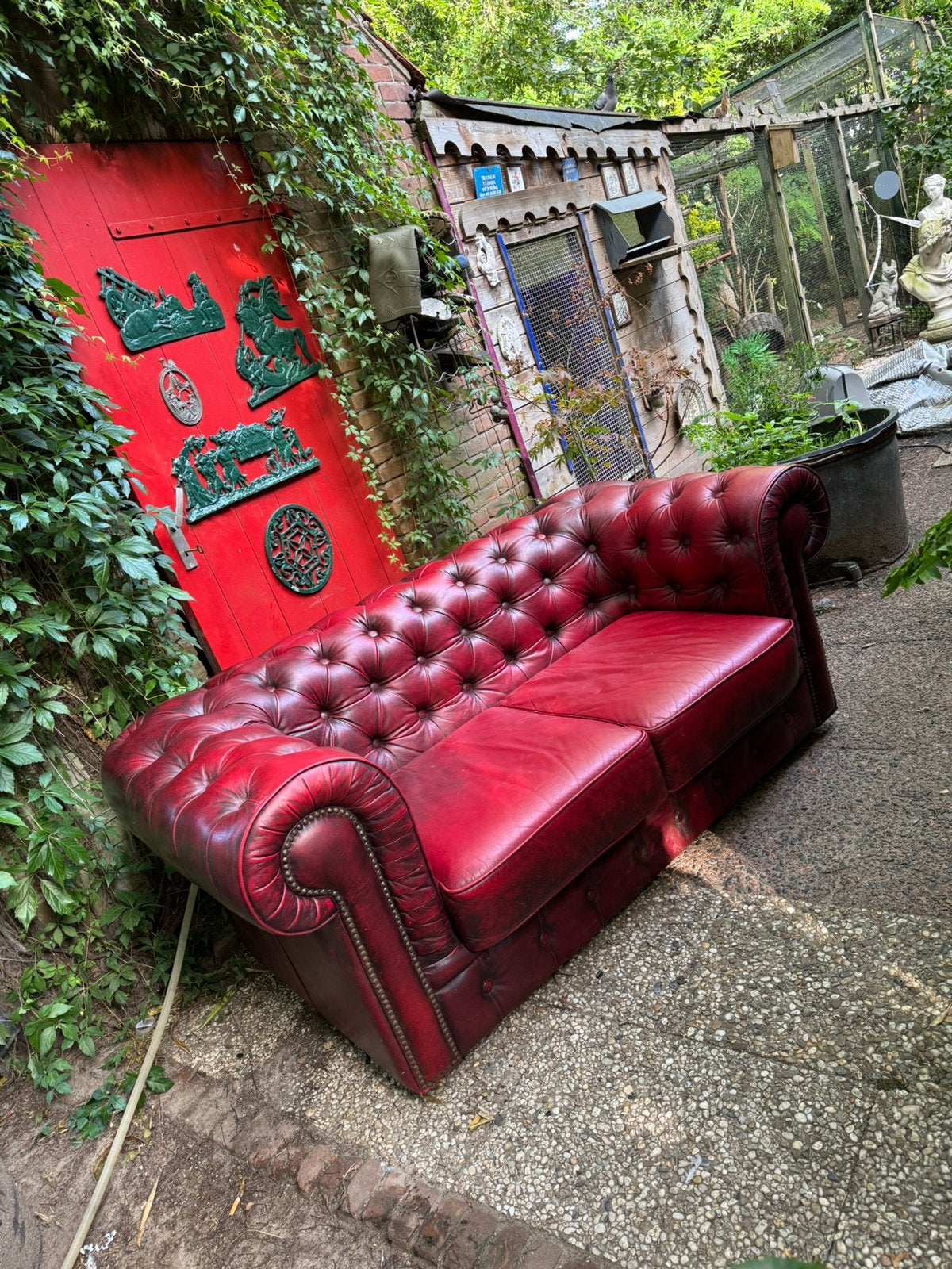 Chesterfield bank te koop, Huis en Inrichting, Banken | Sofa's en Chaises Longues, Ophalen, Tweepersoons, 75 tot 100 cm, Zo goed als nieuw