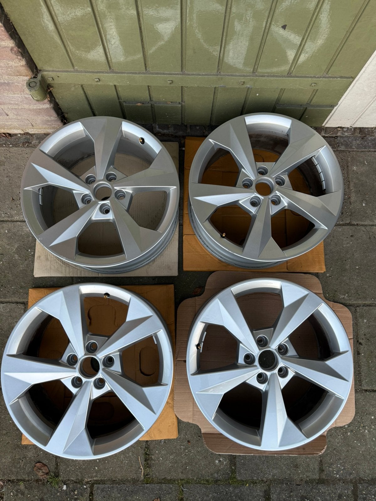 Originele Audi A3 Rotor S-line 18 inch velgen in nette staat, Ophalen, 18 inch, Gebruikt, Velg(en)