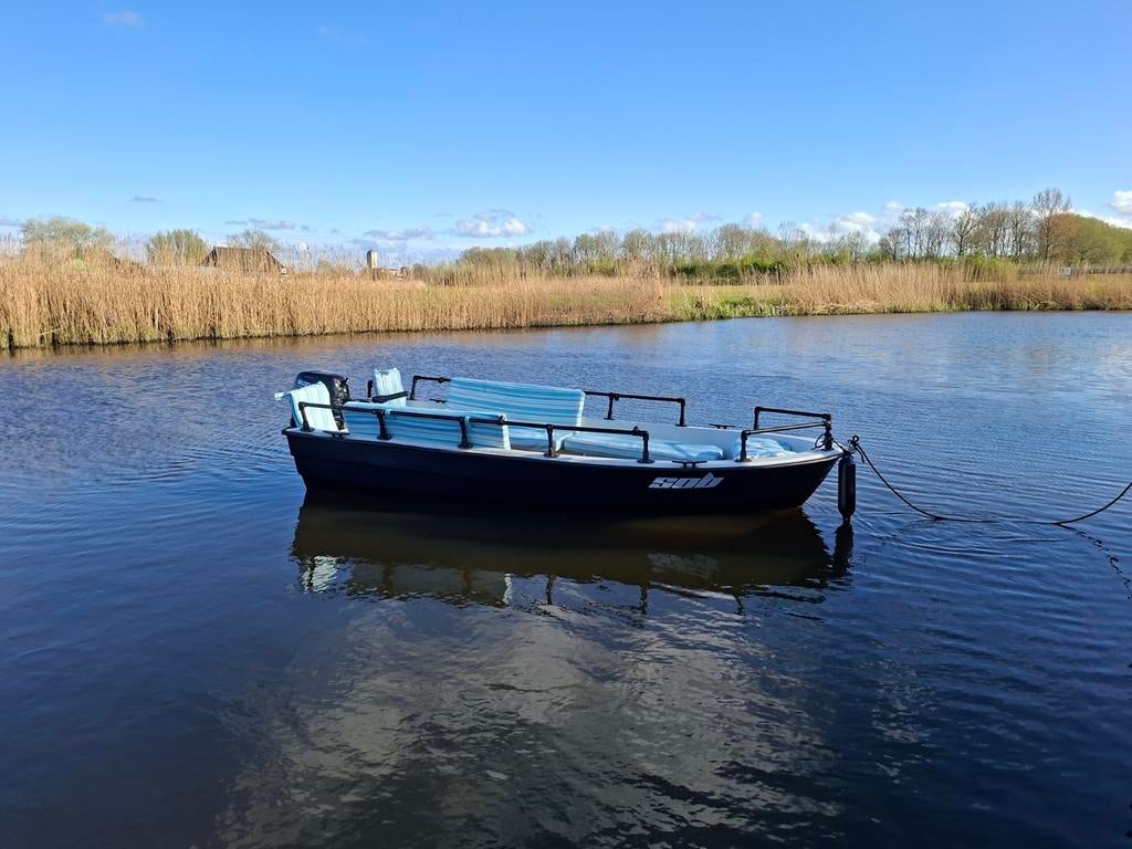 Mooie boot, 8 pk Suzuki en kanteltrailer, ook los te koop, Ophalen, Gebruikt, Antifouling, Buitenboordmotor