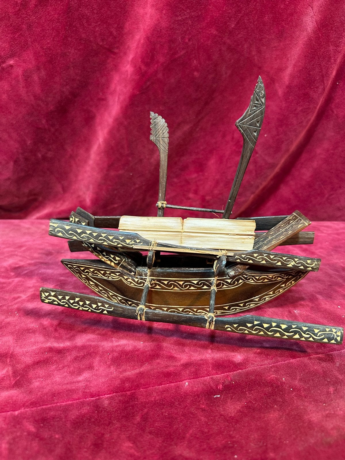 Maori houten kano met outrigger en zeil, Ophalen of Verzenden, Zo goed als nieuw