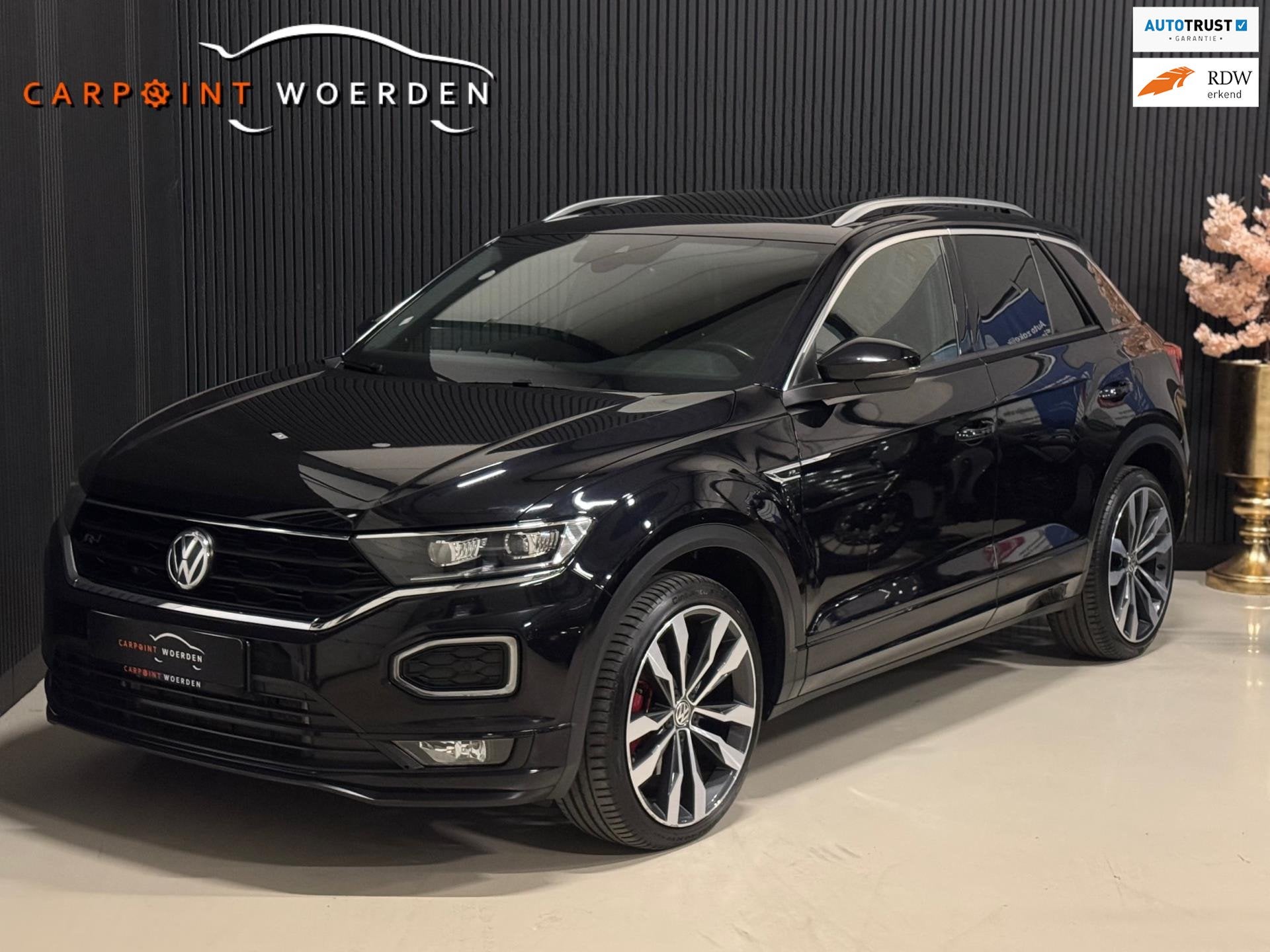 Volkswagen T-Roc 2.0 TSI 4Motion 3X R-LINE | PANO | VIRTUAL, Automaat, Gebruikt, Zwart, 1984 cc