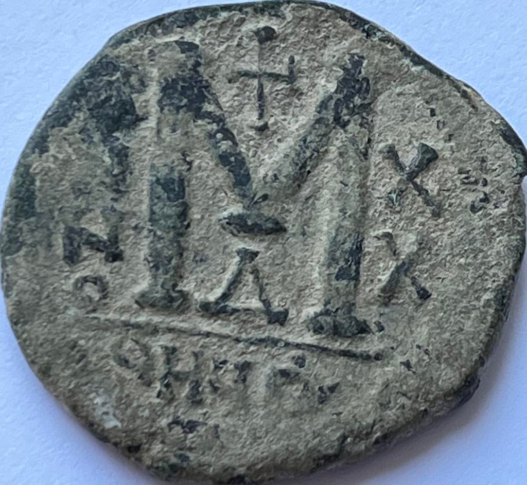Byzantijnse Rijk 40 nummi Justinianus I, Ophalen of Verzenden, Overige landen, Losse munt
