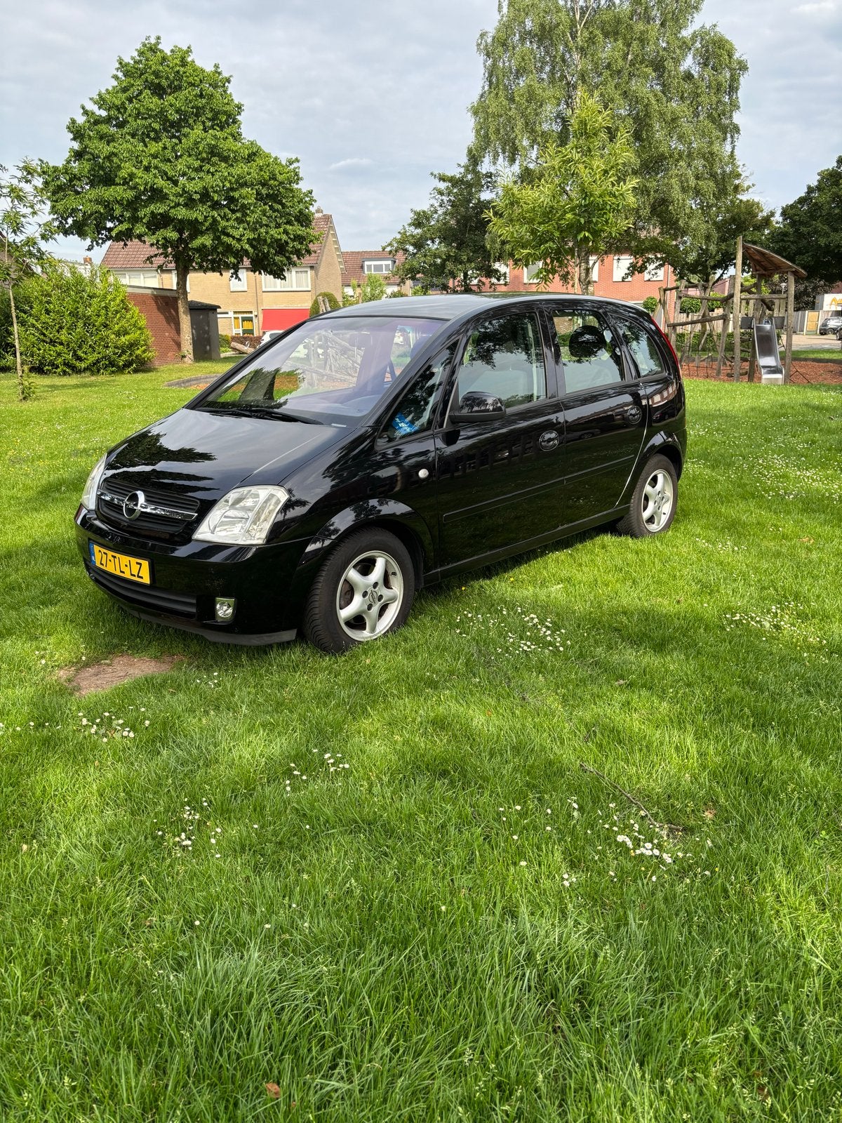 Opel Meriva 1.6 16V 2005 Zwart, Voorwielaandrijving, 4 cilinders, 100 pk, Zwart
