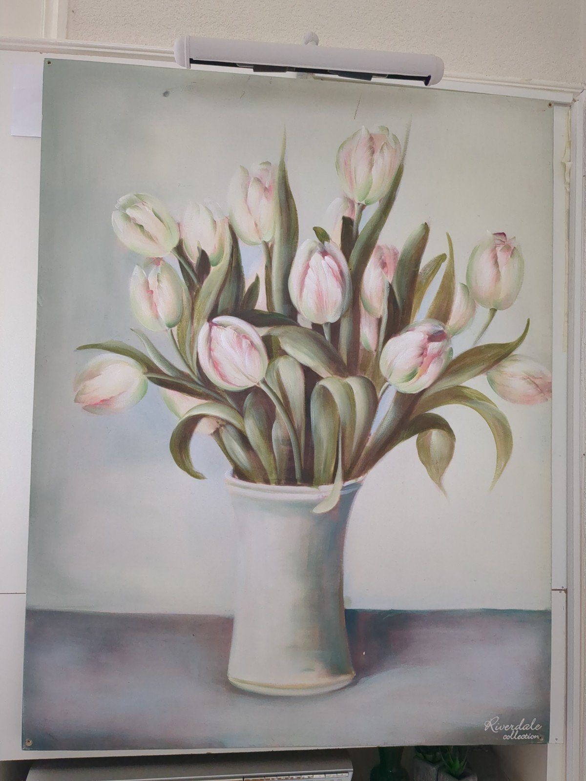 Schilderij met tulpen in vaas - Riverdale Collection, Ophalen of Verzenden