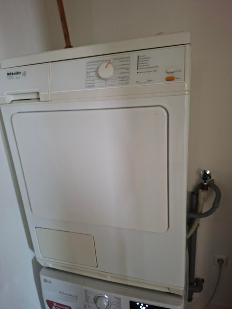 Condens droger, Witgoed en Apparatuur, Wasdrogers, 6 tot 8 kg, Ophalen, Luchtafvoer, 85 tot 90 cm