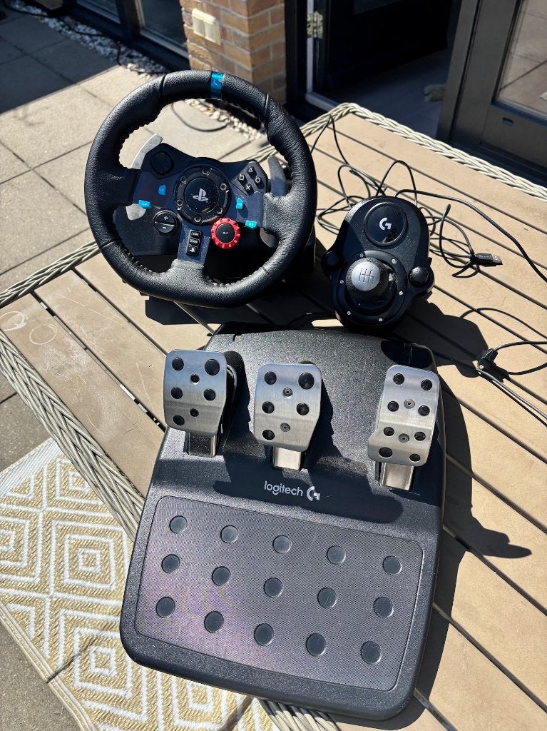 LOGITECH G29 Driving Force Racestuur - PS5/PS4/PC + Shifter, Ophalen of Verzenden, Zo goed als nieuw, Stuur of Pedalen