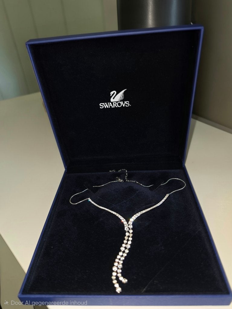 Swarovski collier met schitterende kristallen – incl. doos, Sieraden, Tassen en Uiterlijk, Overige materialen, Verzenden, Zilver