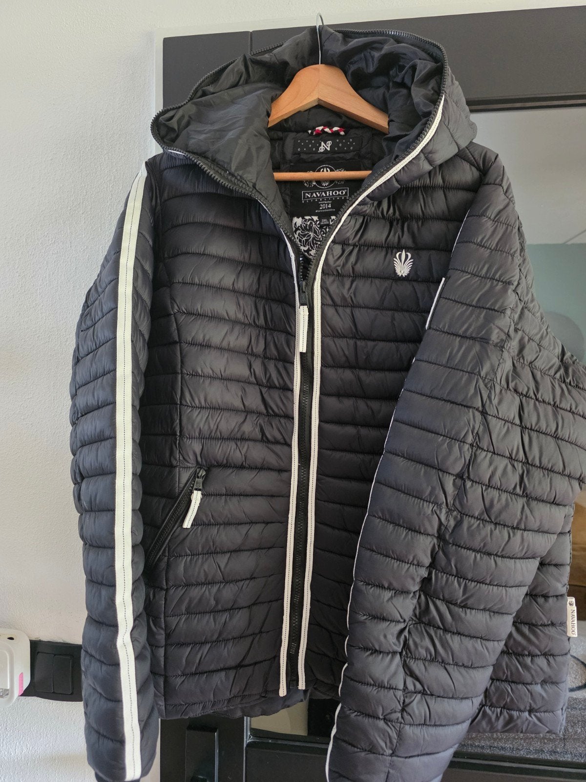Navahoo Zwarte Gewatteerde Jas Maat 46 2x gedragen, Kleding | Dames, Jassen | Winter, Navahoo, Zwart, Maat 46/48 (XL) of groter