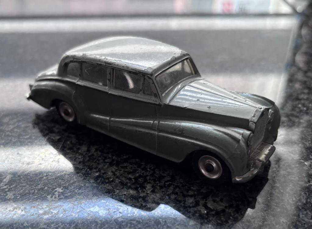 Dinky Toys Rolls Royce Siver Wrath 150, Ophalen, Zo goed als nieuw, Overige onderwerpen