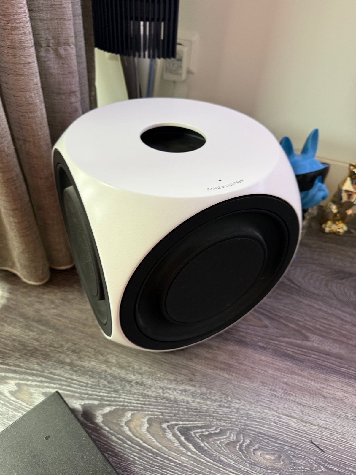 Bang & Olufsen BeoLab 2 Subwoofer - Wit (originele kleur), Subwoofer, WiFi, Zo goed als nieuw, Bang & Olufsen