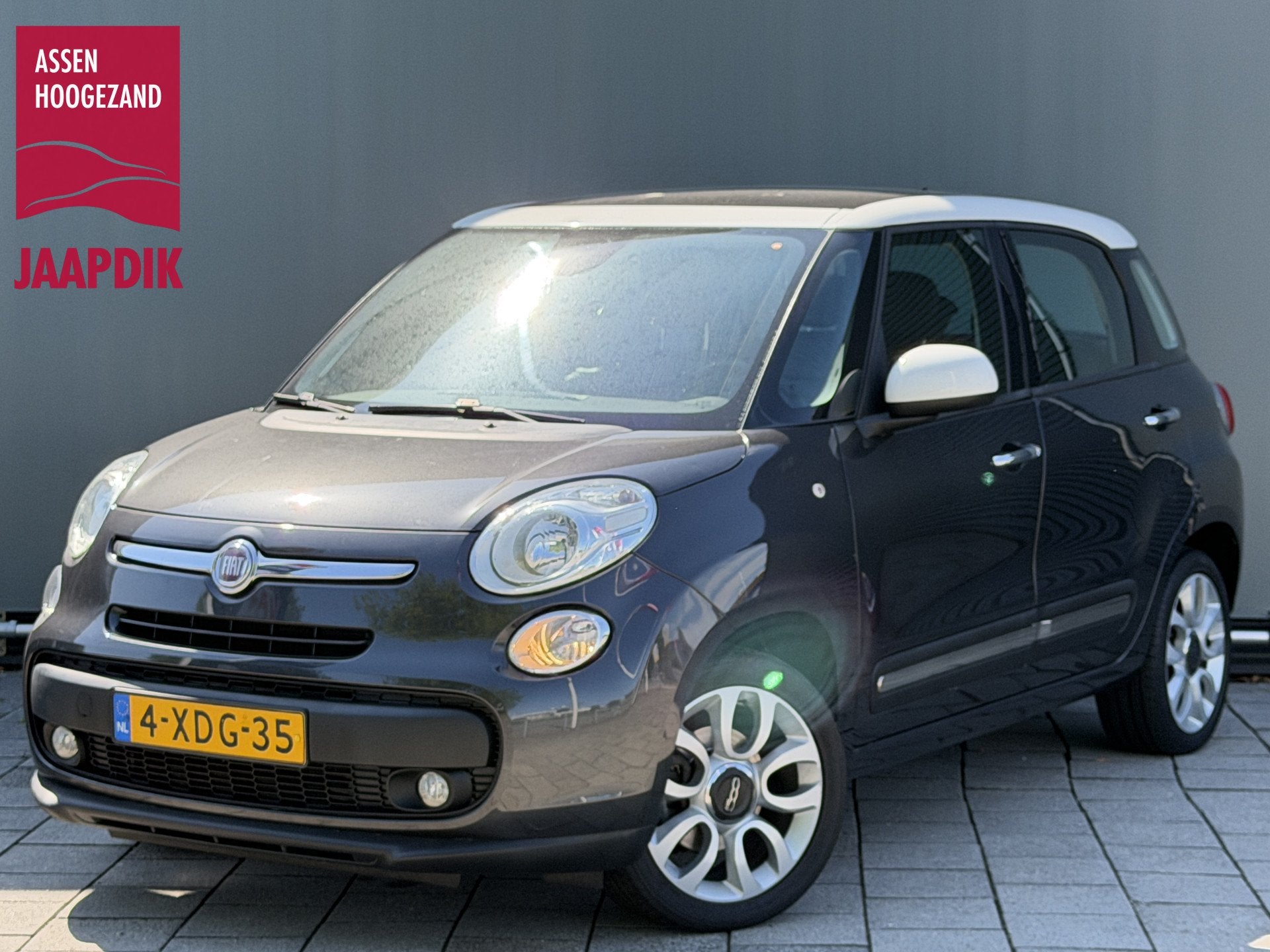 Fiat 500L BWJ 2014 | 0.9 105 PK Lounge | PANO DAK | CLIMA |, Stof, Gebruikt, Euro 6, Zwart