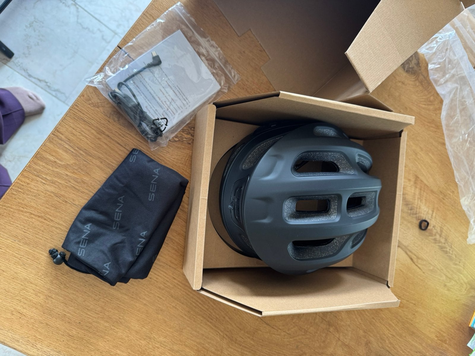 Sena R1 Smart fietshelm L – Bluetooth & intercom – NIEUW, Ophalen of Verzenden, Nieuw, L, Heer of Dame