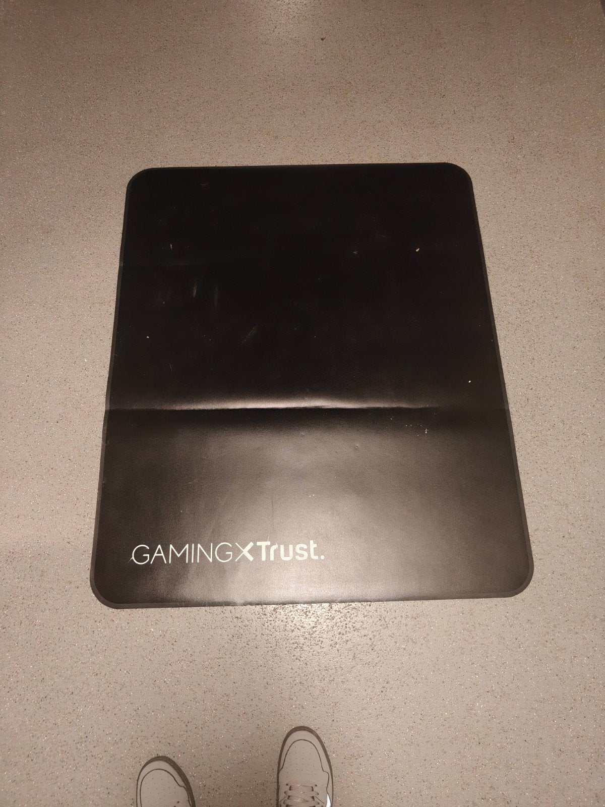 Gaming vloermat van Trust (GTX715), Computers en Software, Muismatten, Ophalen, Gebruikt, Trust