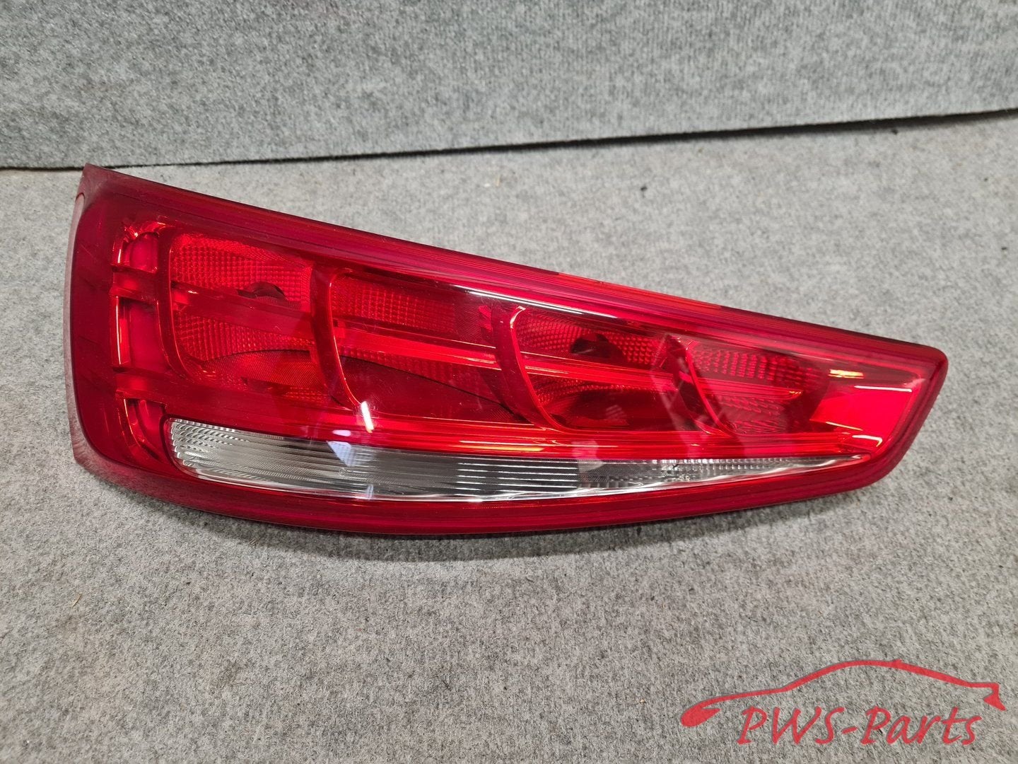 AUDI Q3 8U0 8U ACHTERLICHT LINKS ORIGINEEL, Gebruikt, -, -, Ophalen of Verzenden