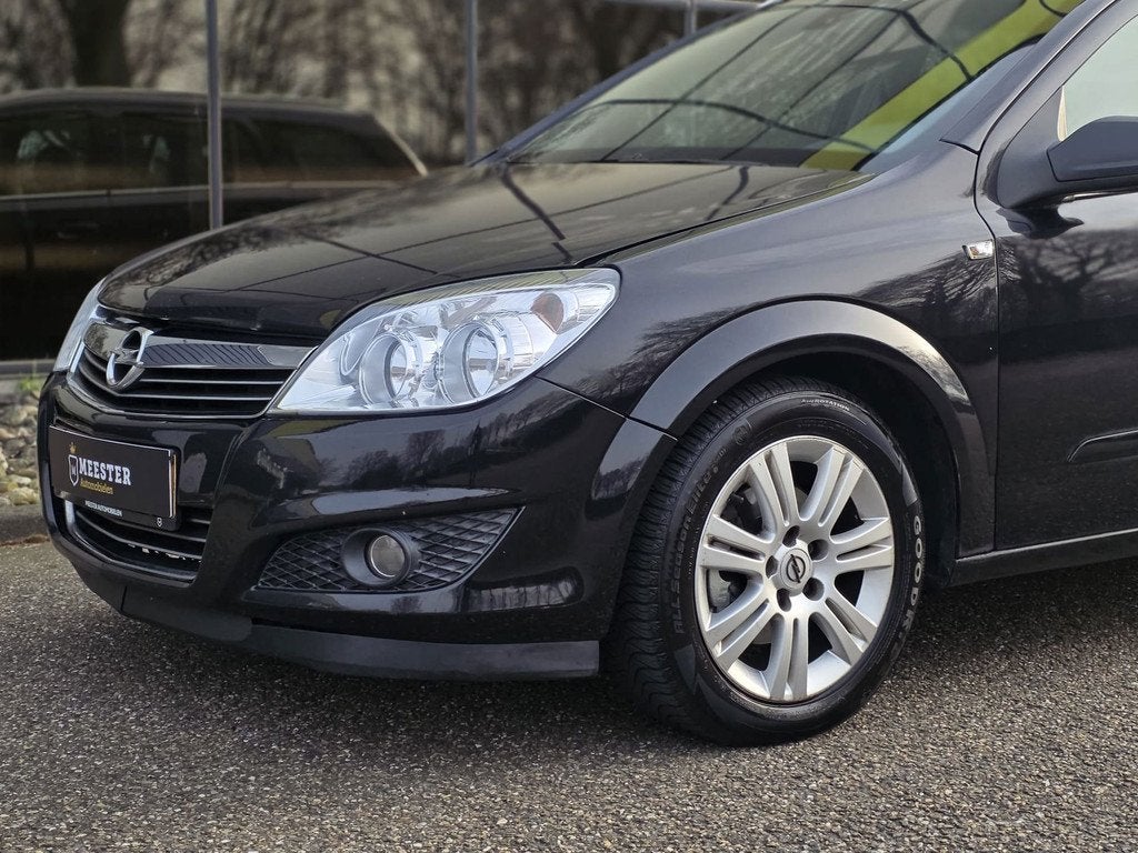 Opel Astra Wagon 1.6 Executive|Airco|Half-leder, Voorwielaandrijving, 15 km/l, Gebruikt, 4 cilinders
