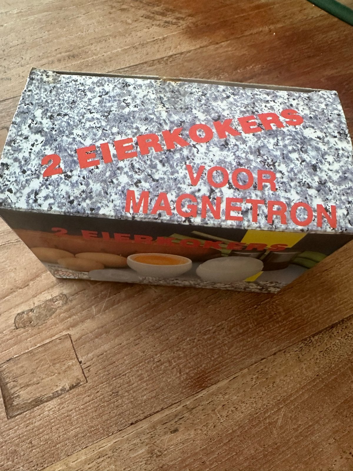 2 vintage Eierkokers voor Magnetron -  jaren 80, Ophalen of Verzenden, Zo goed als nieuw