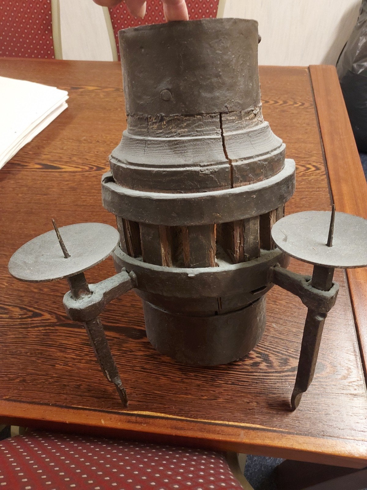 oude houten kaarsenhouder., Antiek en Kunst, Ophalen