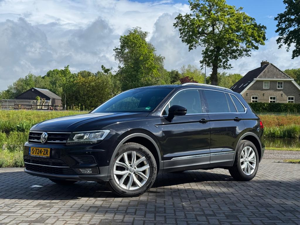 Volkswagen Tiguan 1.4 TSI 4 Motion Highline Automaat, Automaat, Zwart, 4 cilinders, 2000 kg