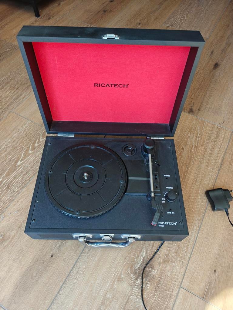Ricatech RTT20 Draagbare Platenspeler - Zwart, Ophalen of Verzenden, Gebruikt, Platenspeler, Overige merken
