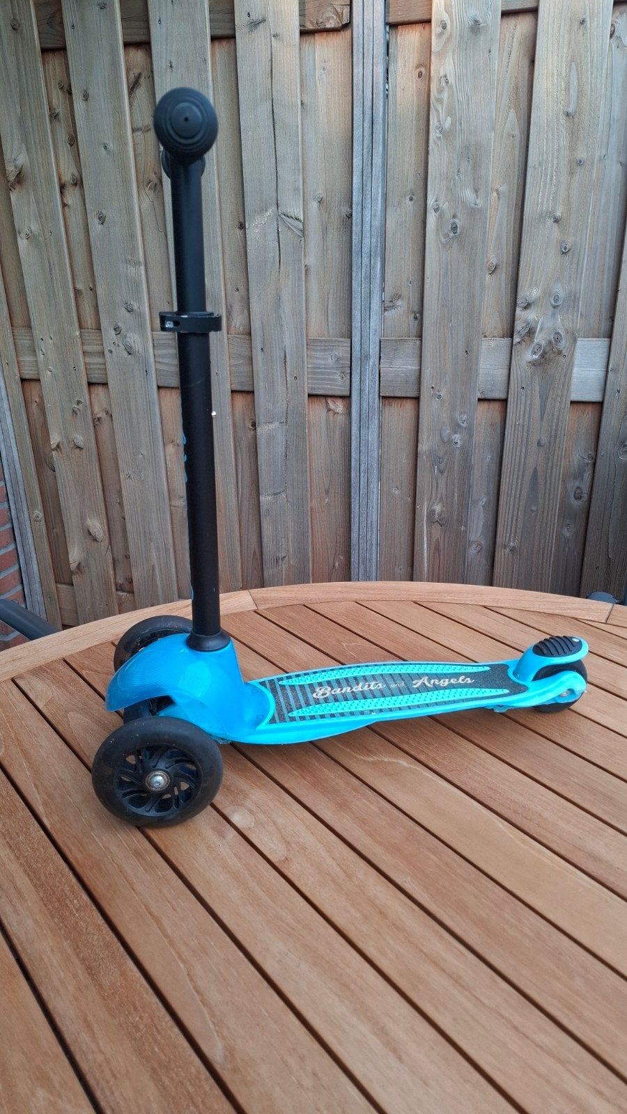 blauwe bandits and angels step, Fietsen en Brommers, Ophalen, Zo goed als nieuw, Gewone step, Bandits and Angels