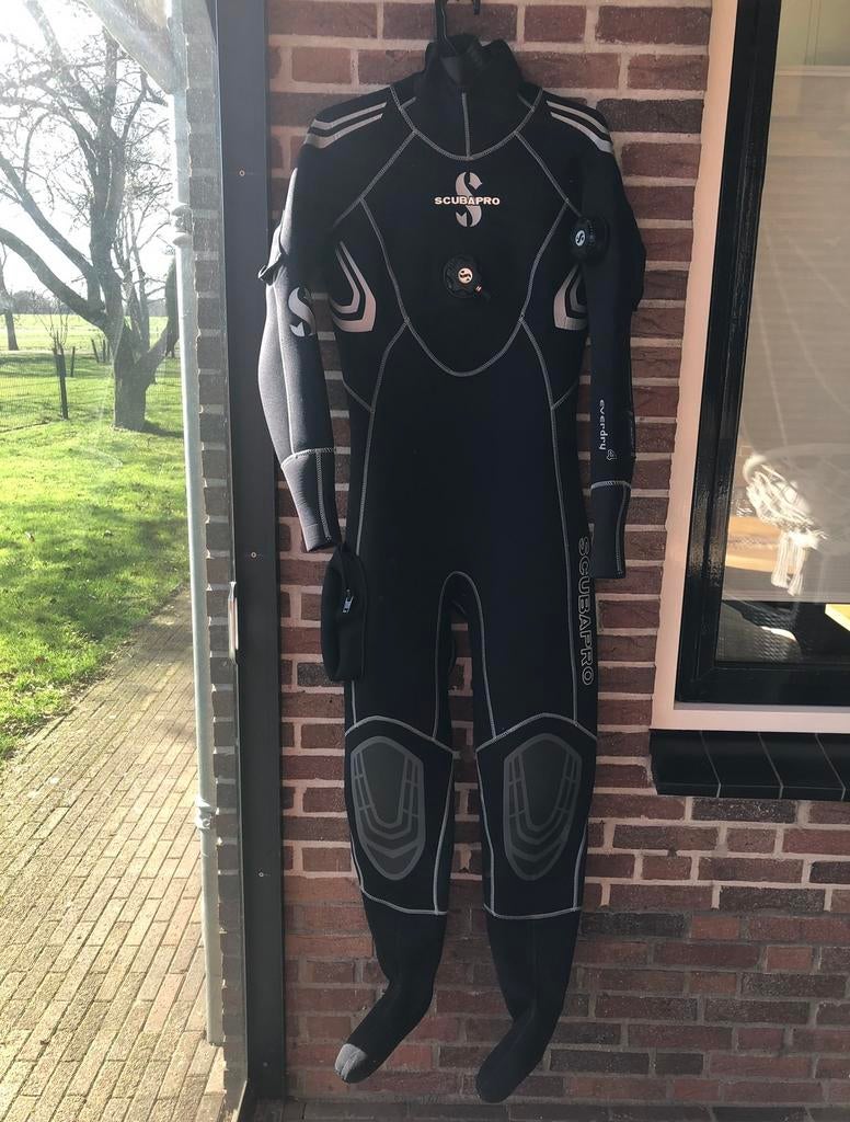 Scubapro droogpak L, Watersport en Boten, Duiken, Ophalen, Zo goed als nieuw, Duikpak