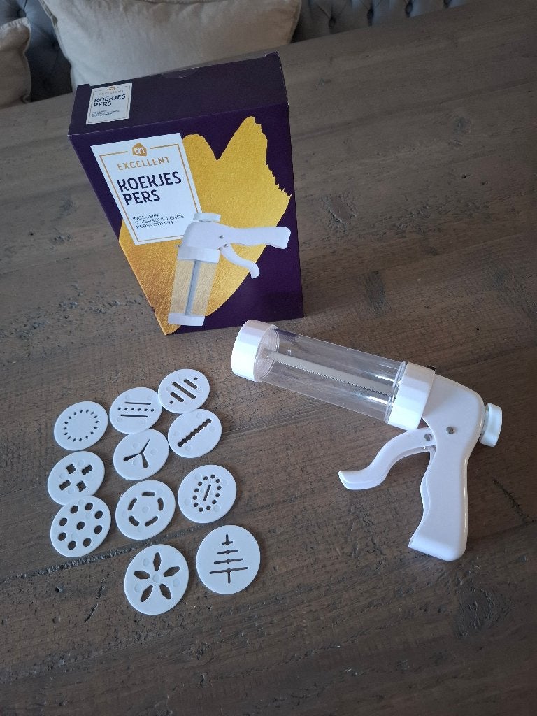 AH Excellent koekjespers met 12 vormen - nieuw in doos, Overige typen, Ophalen of Verzenden, Nieuw, Alessi