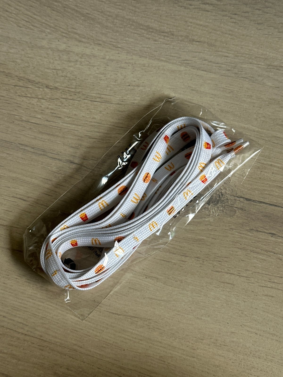 Witte McDonald’s schoenveters, Ophalen of Verzenden, Nieuw
