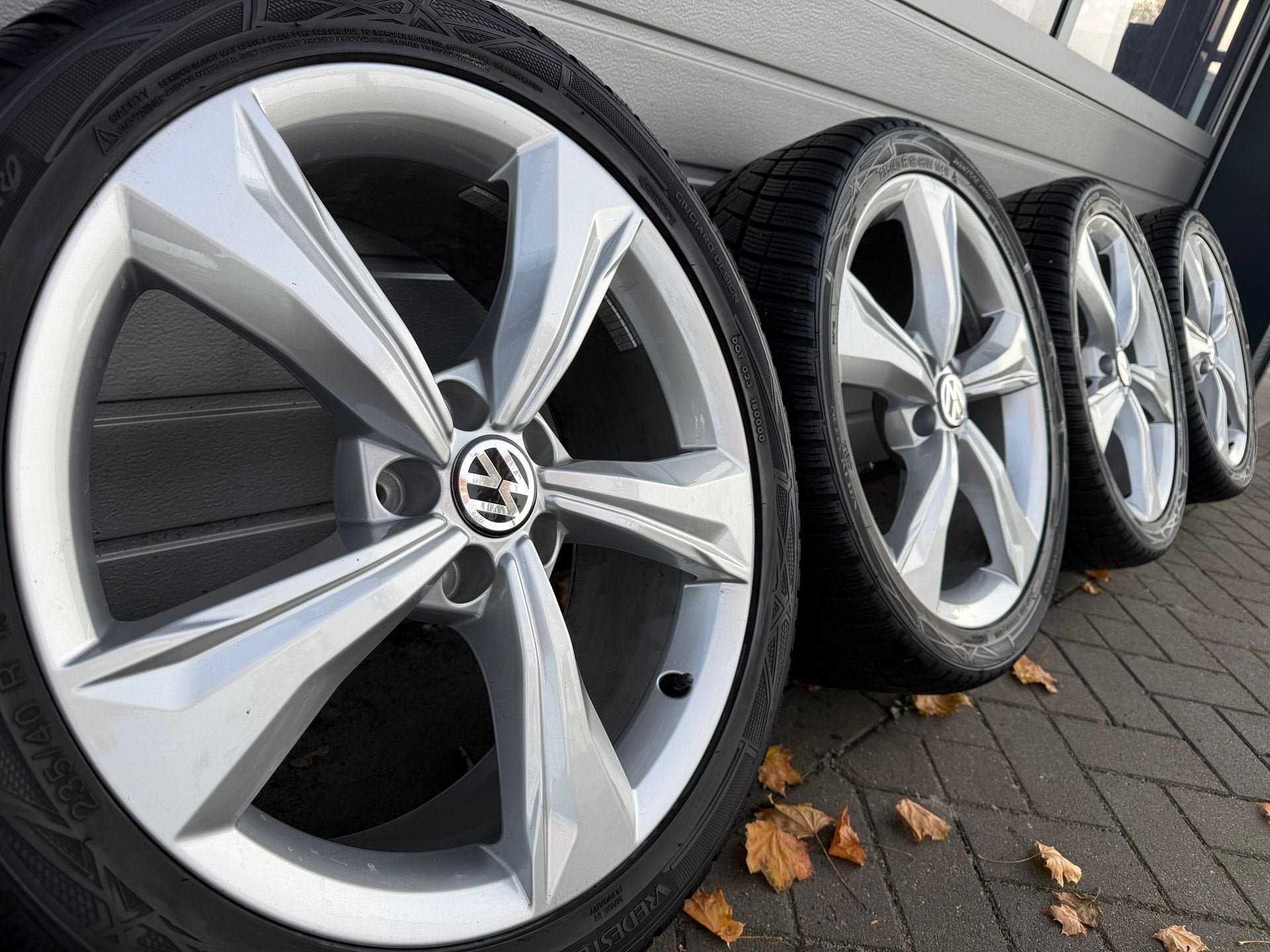19 ” VW Sharan Passat B9 B8 GTE Variant Caddy velgen banden, 19 inch, Gebruikt, -, -
