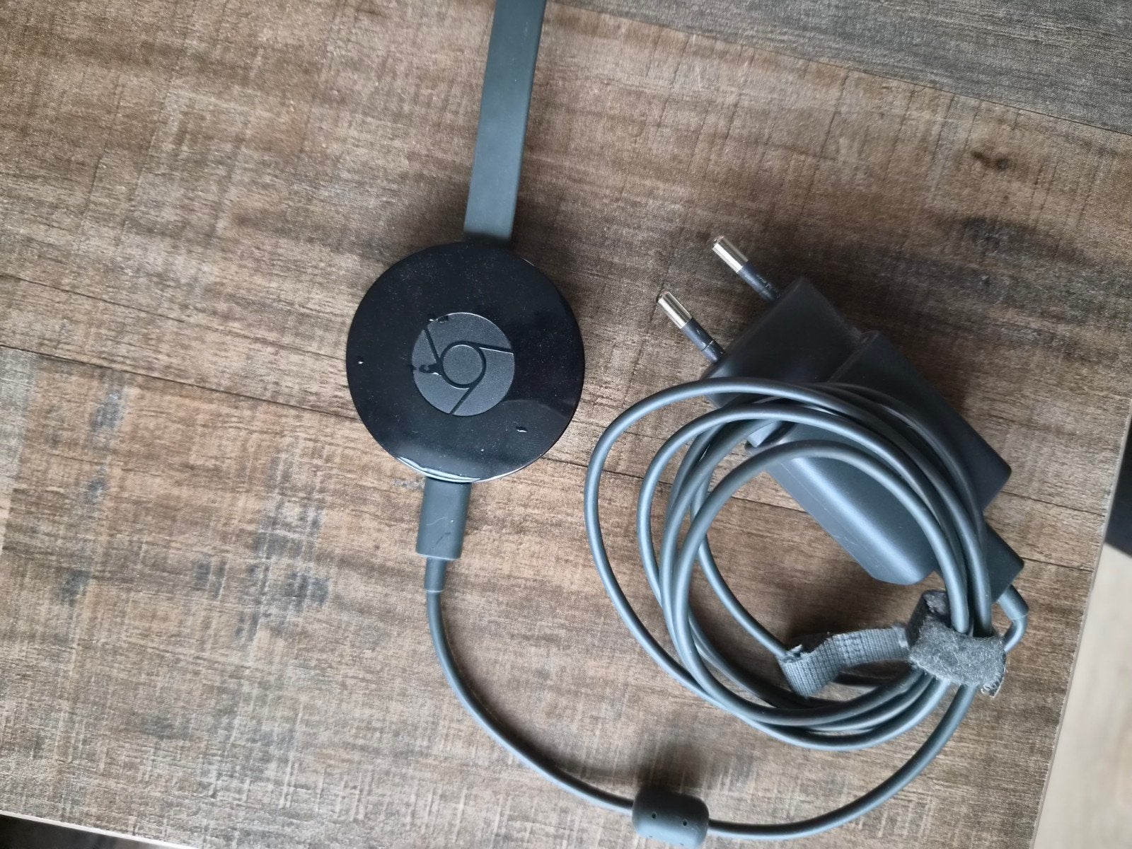Google Chromecast 2e generatie, Ophalen of Verzenden, Zo goed als nieuw, HDMI, Zonder harde schijf