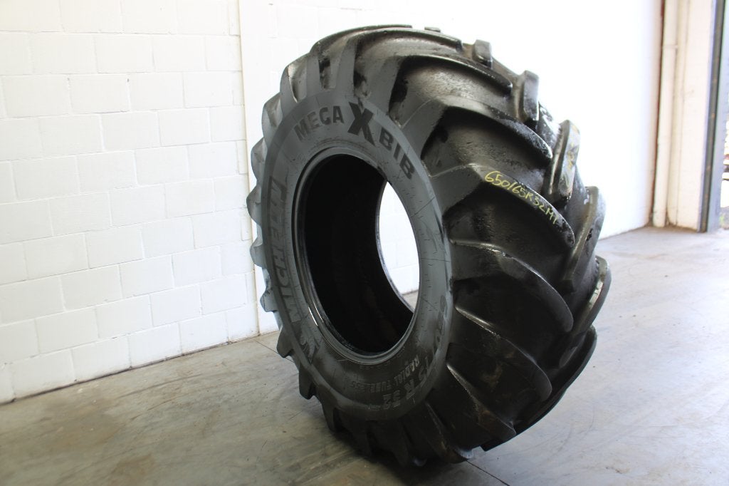 650/75R38 Michelin MegaXBib 35mm 1 stuk, Zakelijke goederen, Ophalen