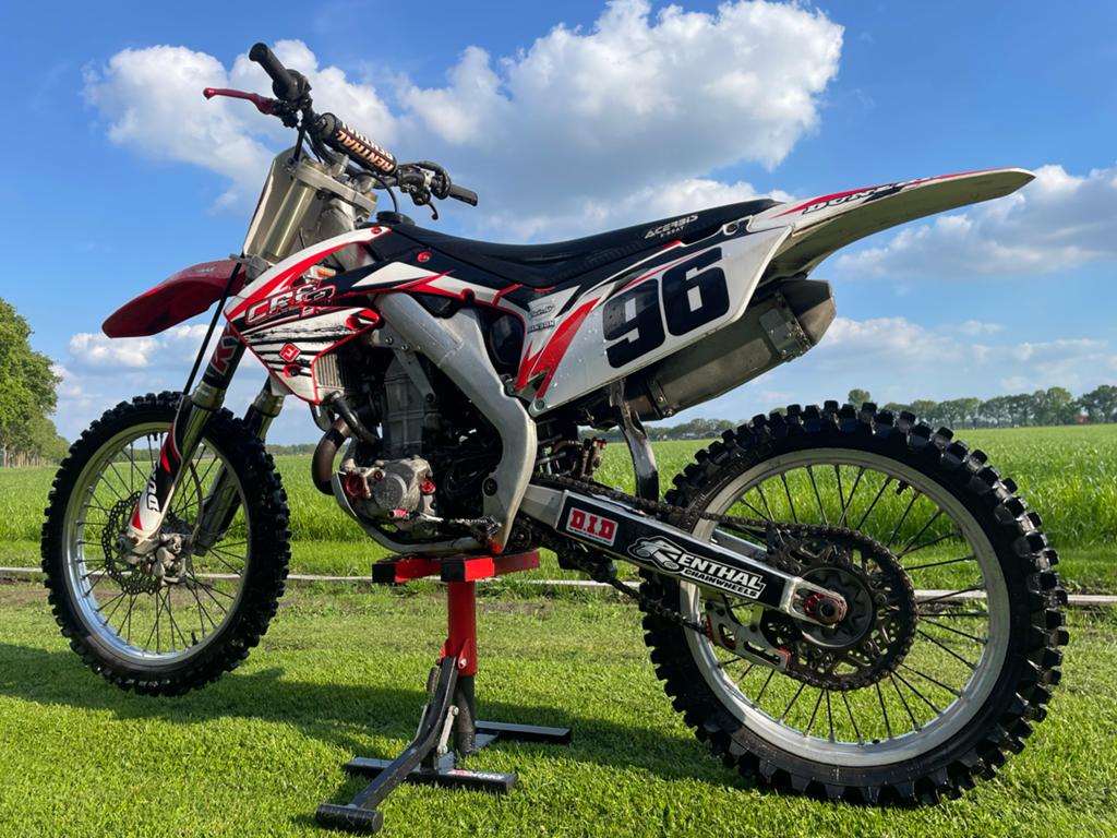 Honda CRF 450R Injectie - 2010 nette Crossmotor, Motoren, Motoren | Honda, 450 cc, Crossmotor, Meer dan 35 kW, Handgeschakeld