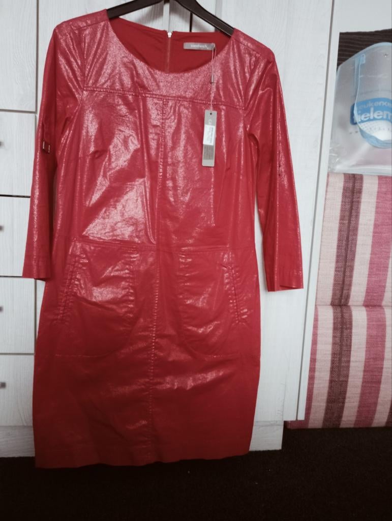 Sandwich jurk nieuw maat 38 wijnrood glanzend leather look, Maat 38/40 (M), Nieuw, Ophalen of Verzenden, Sandwich