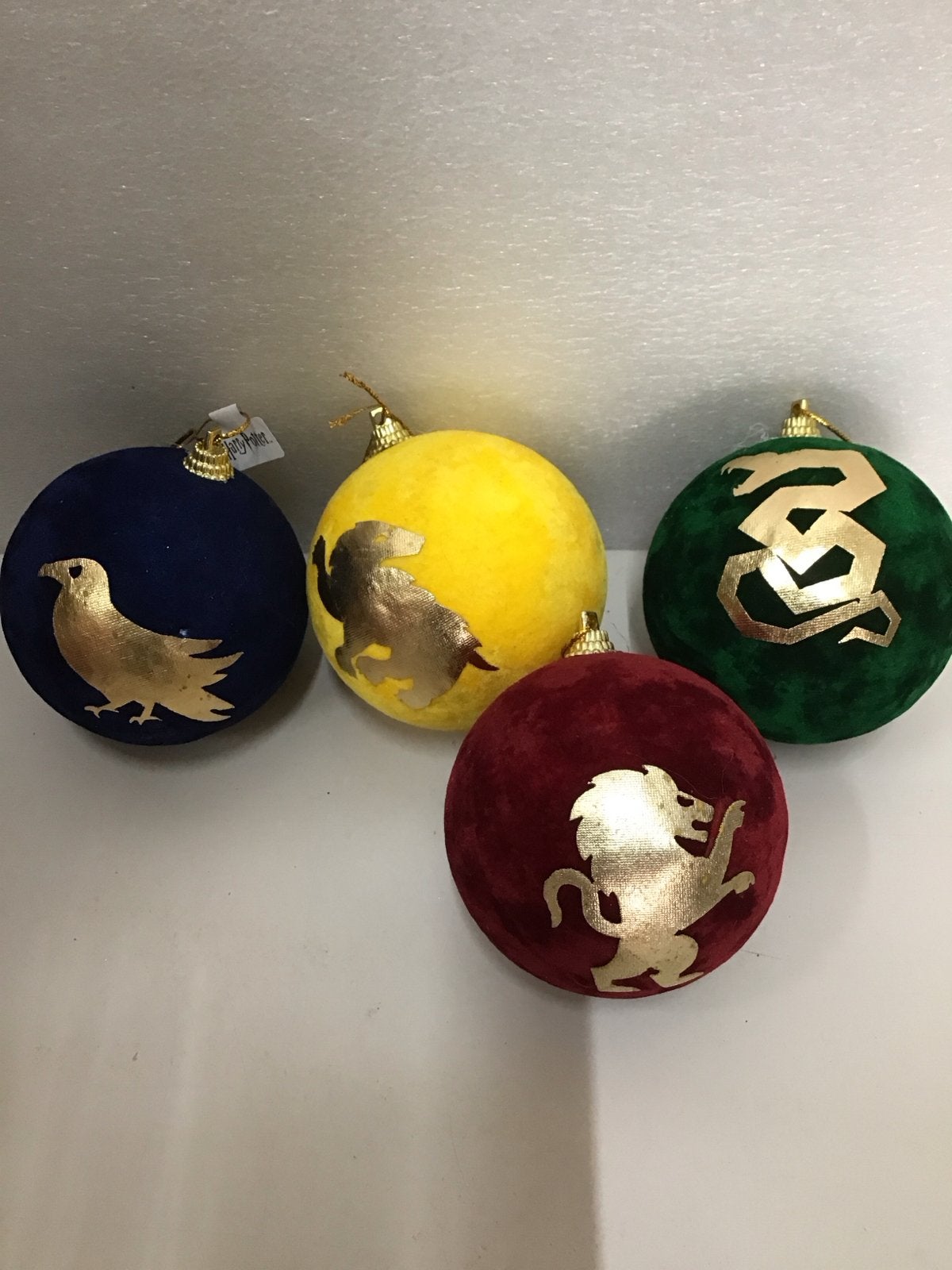 Harry Potter Kerstballen - Zweinstein Huizen Set, Ophalen of Verzenden, Zo goed als nieuw, Overige typen